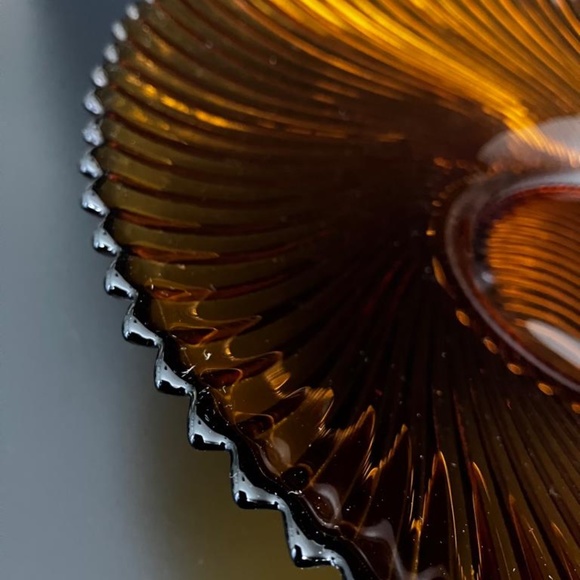 Vintage Made in France Amber Glass Console Bowl - Picture 6 of 7